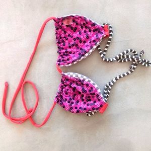 Maaji button reversible bikini top *new no tags*
